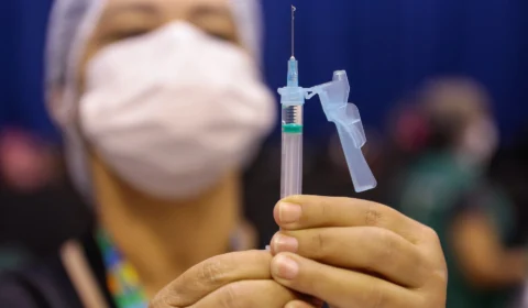 Covid-19: confira pontos de vacinação para adultos e crianças nesta segunda-feira, em Manaus