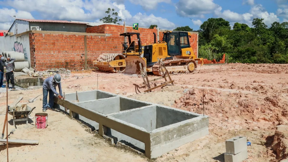 No Amazonas, custos da construção aumentam 1,93% em março, aponta IBGE