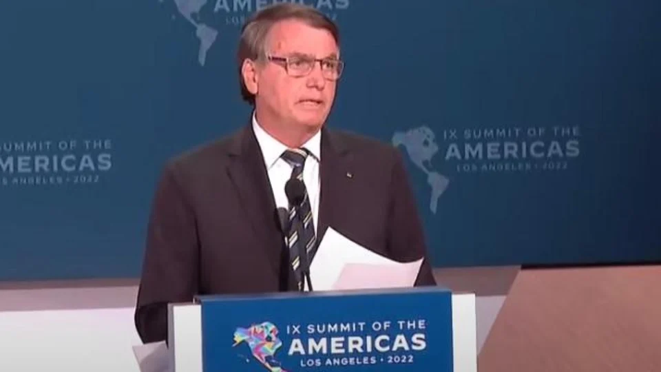 Cúpula das Américas: após pressão, Bolsonaro diz que Brasil está fazendo ‘busca incansável’ por desaparecidos no AM