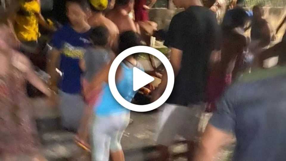 VÍDEO: dupla é assassinada após partida de futebol no Japiim, em Manaus