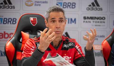 Paulo Sousa afirma que pagou para estar no Flamengo e que vai ser ‘feliz’ no clube