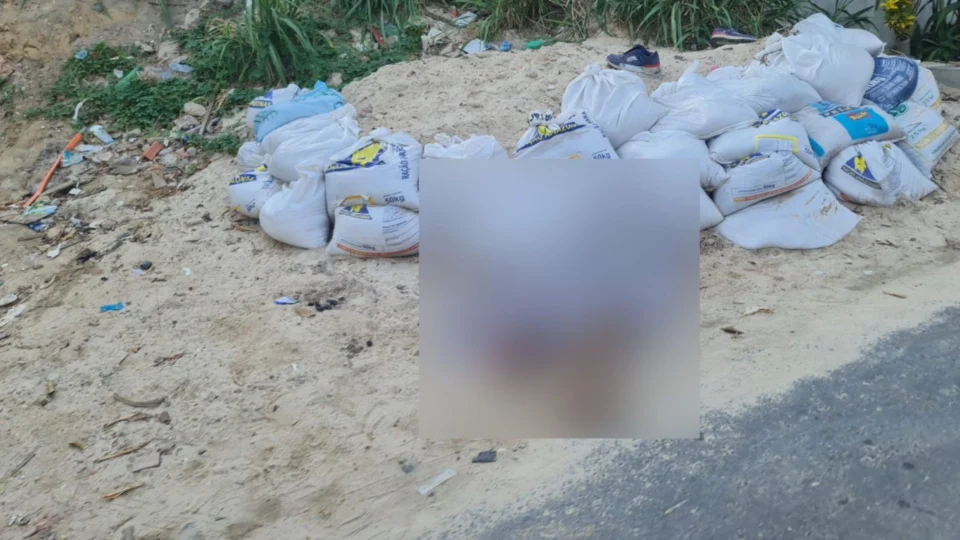 VÍDEO: homem morre e outro fica ferido após confronto entre facções criminosas em Manaus