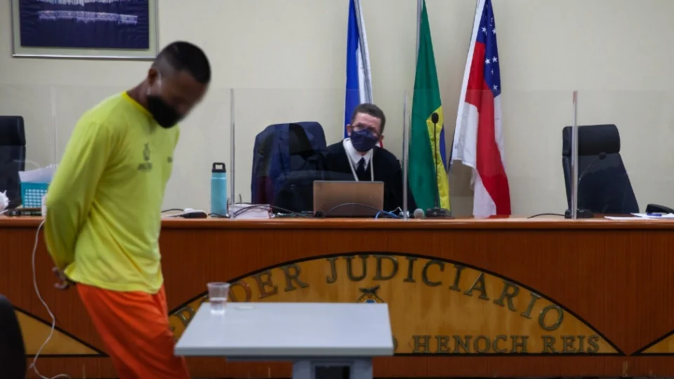 Em Manaus, réu é condenado a 14 anos de prisão por matar homem com inúmeras pauladas na cabeça