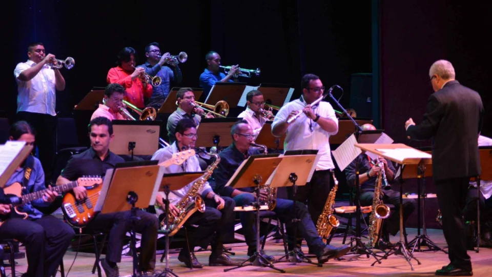 Amazonas Band realiza espetáculo gratuito no Teatro Amazonas