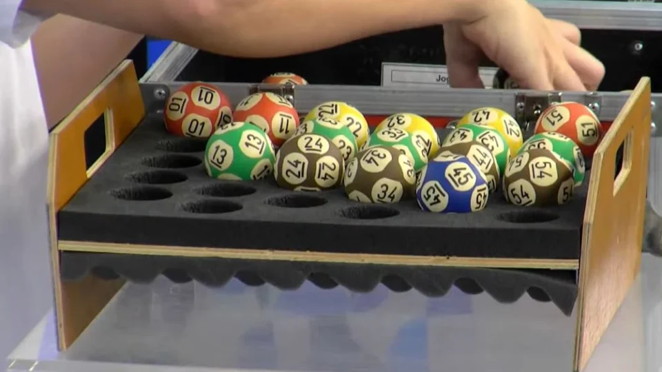 Mega-Sena 2.469: veja os números sorteados; prêmio é de R$ 3 milhões