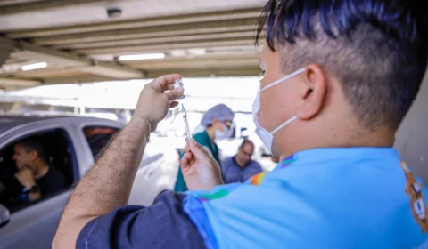 Em Manaus, 84 pontos de vacinação contra Covid-19 são disponibilizados nesta segunda-feira