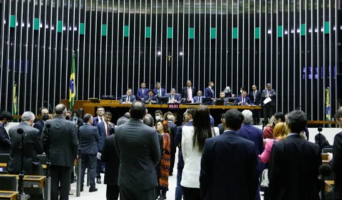 Deputados irão analisar sete medidas provisórias; duas das quais vencem nesta semana