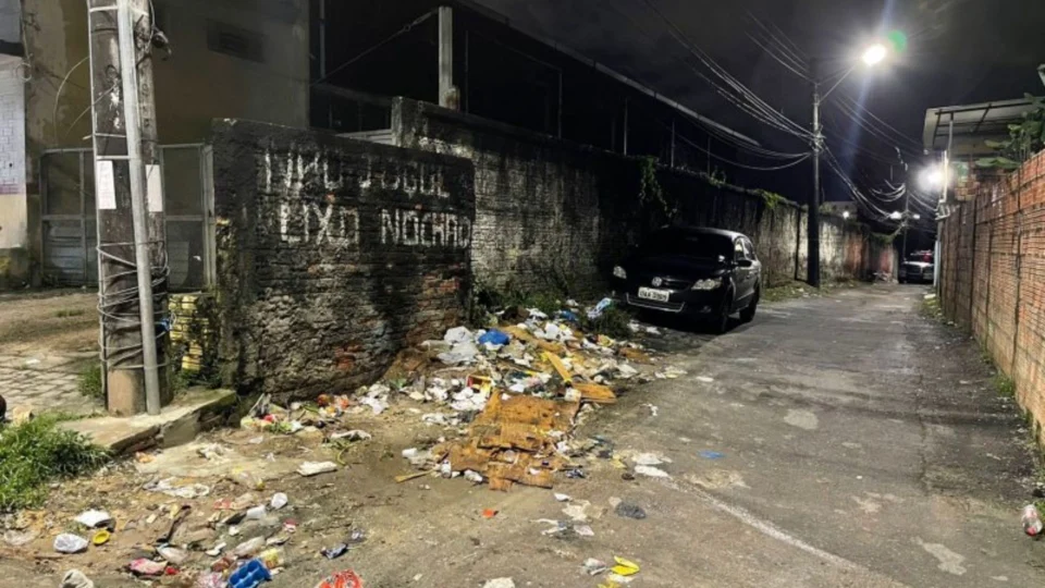 Em Manaus, homem é morto na porta de casa ao tentar fugir de criminosos