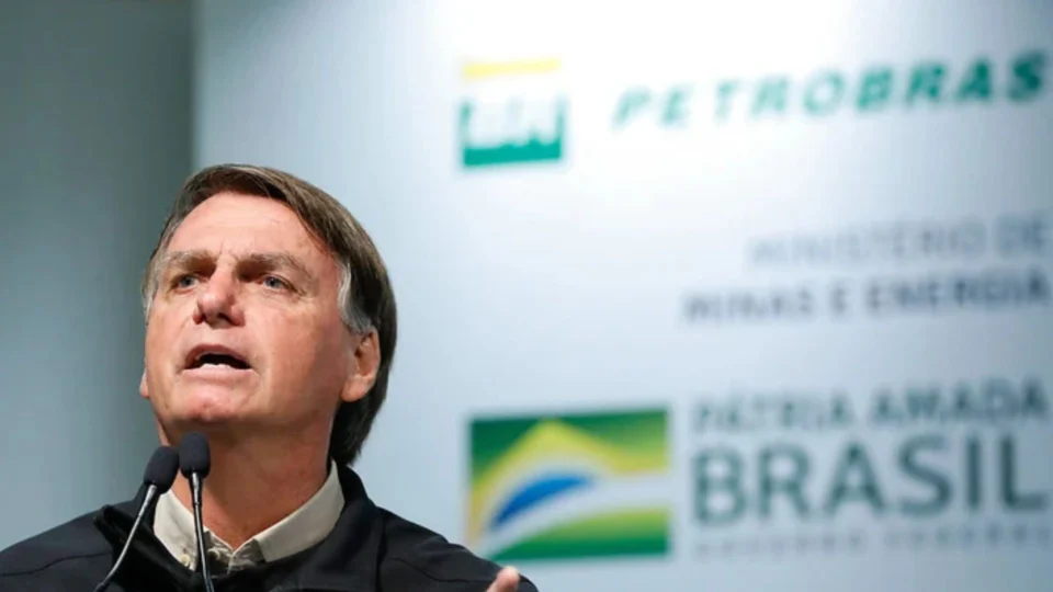 Bolsonaro classifica lucros da Petrobras como ‘estupro’