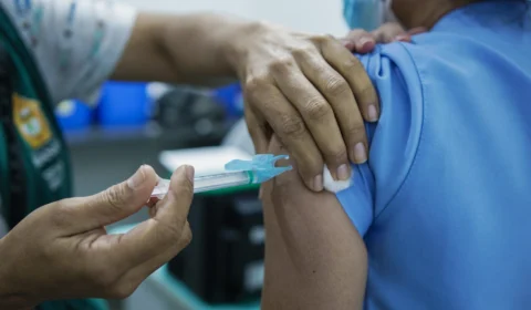 Covid-19: confira pontos de vacinação para adultos e crianças nesta quinta-feira, em Manaus