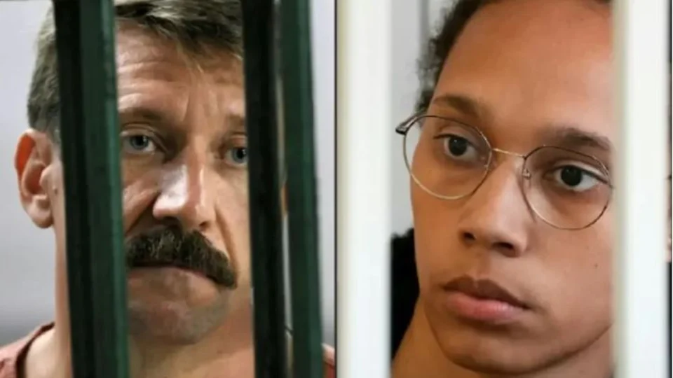 Rússia diz que mantém negociações com EUA sobre trocas de prisioneiros