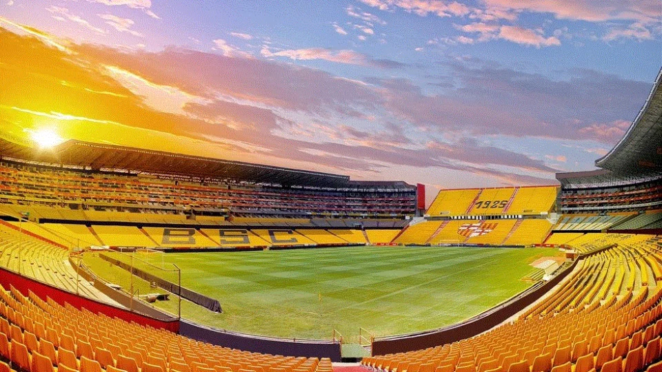 Estádio que receberá final da Copa Libertadores da América é inspecionado pela Conmebol