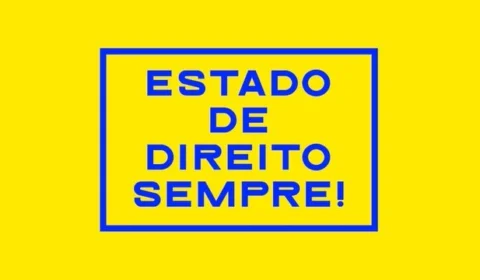 Vídeo: Fernanda Montenegro encabeça leitura de carta em defesa da democracia