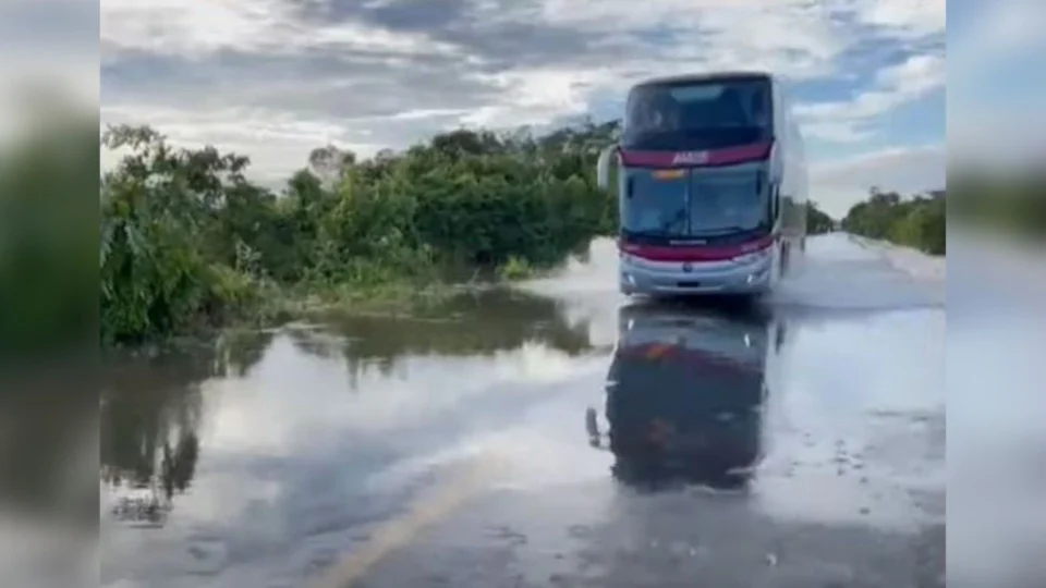 VÍDEO: trecho da BR-174 está completamente alagado por conta da cheia deste ano