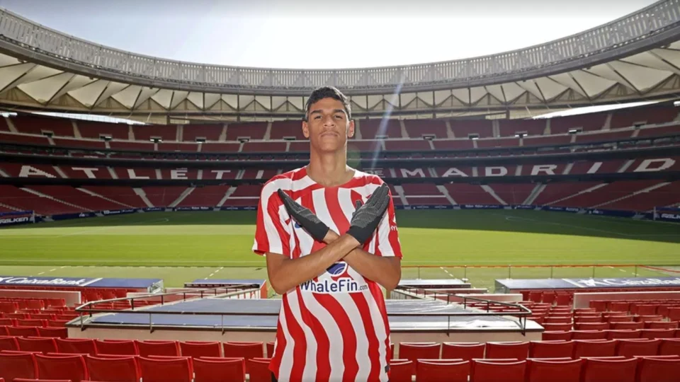 Após convite, Luva de Pedreiro é ‘apresentado’ no Atlético de Madrid para Campeonato Espanhol
