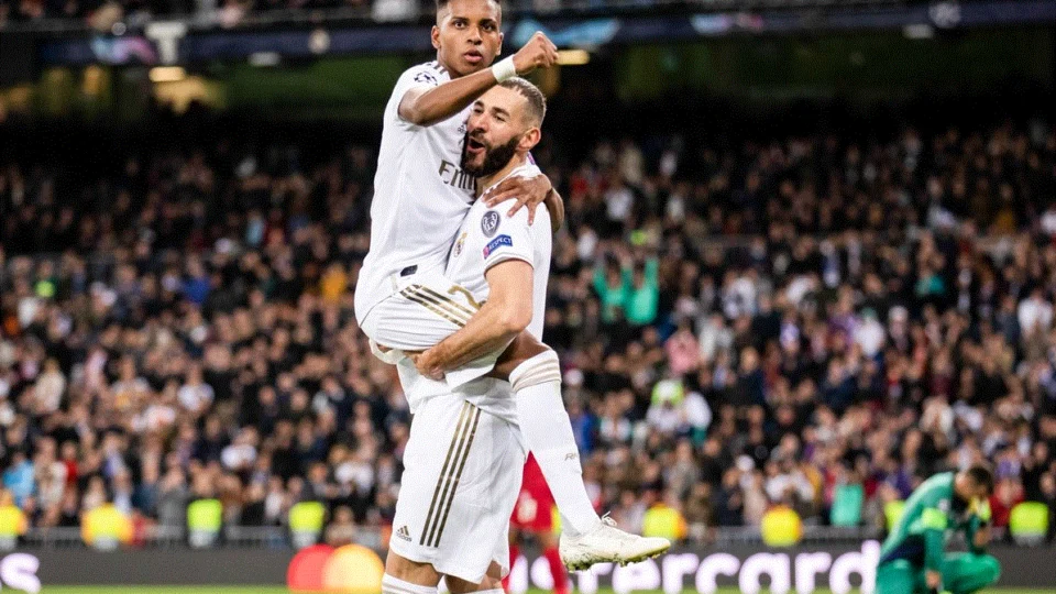 Com atuação decisiva de Rodrygo e Benzema, Real Madrid elimina Chelsea nas quartas de final da Liga dos Campeões