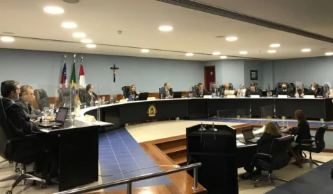 Ex-gestor de Presidente Figueiredo é multado em R$ 341 mil pelo TCE-AM