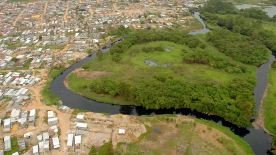 Pesquisa revela que infraestrutura verde pode reduzir enchentes em bacias que passam por urbanização acelerada