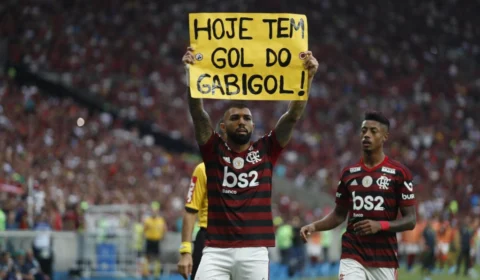 Flamengo vira pra cima do Fluminense e vence por 2 a 1 pelo Brasileirão
