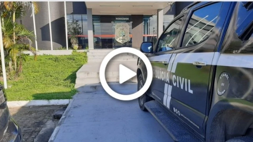 VÍDEO: dupla é executada a tiros em rua deserta na Zona Oeste de Manaus