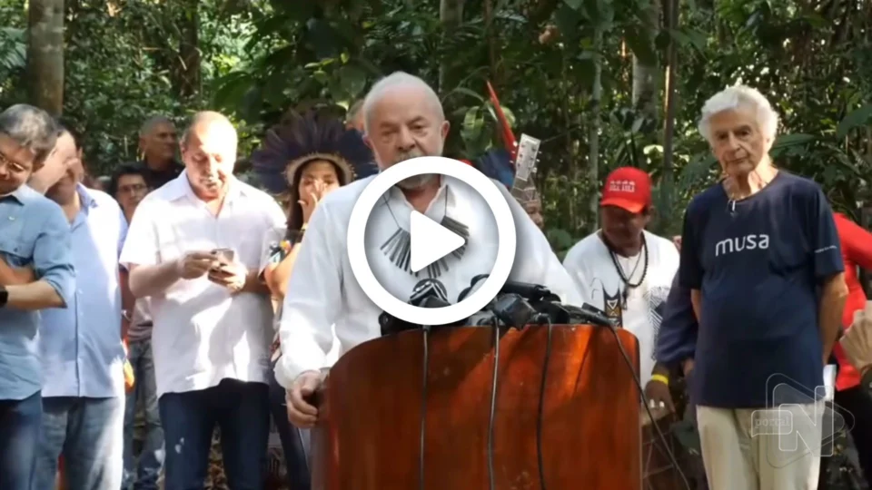 Lula fala sobre meio ambiente e promete criar ministério para povos na Amazônia, em Manaus