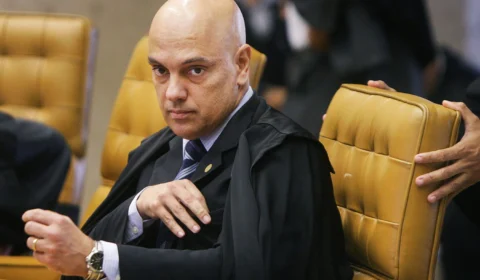 Alexandre de Moraes é eleito presidente do TSE