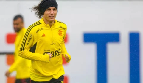 David Luiz está relacionado no Flamengo para duelo com Vélez Sarsfield pela semifinal da Libertadores