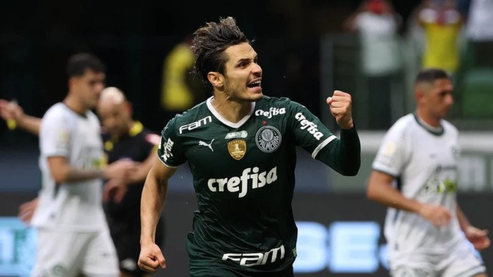 Palmeiras domina Goiás e vence por 3 a 0 pelo Campeonato Brasileiro