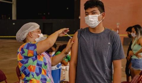 Manaus terá mais de 80 unidades para vacinação contra Covid-19 nesta semana
