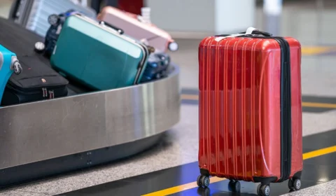 Companhias aéreas são notificadas pelo Procon para que expliquem aumento nos preços das bagagens