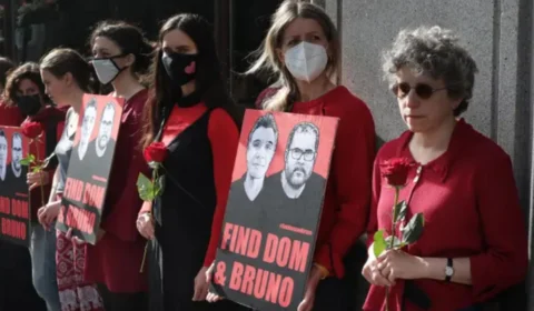 Protestos em Londres e nos EUA cobram respostas pelo desaparecimento de jornalista e indigenista no AM