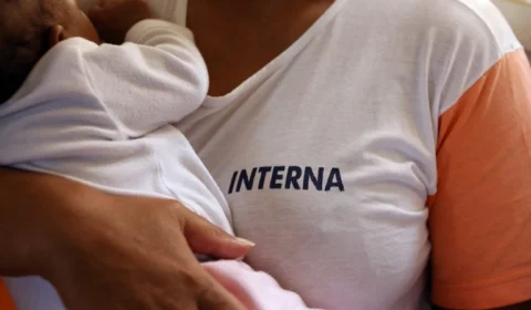 Agora é lei: gestante presa tem direito a tratamento humanitário durante e após parto