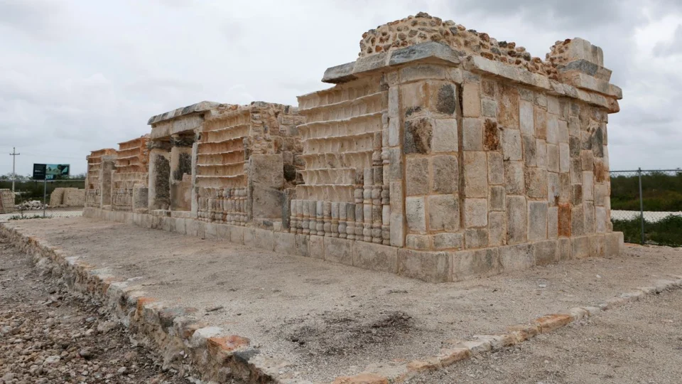 Arqueólogos descobrem antiga cidade maia em terreno de obras, no México