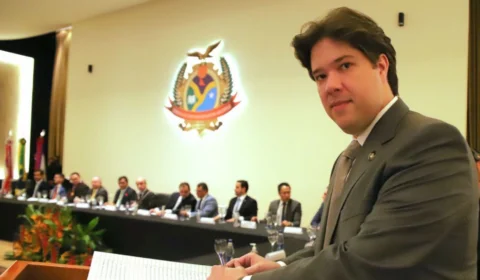Luis Fabian toma posse como novo conselheiro do Tribunal de Contas do Amazonas