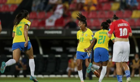 Com facilidade Brasil vence Paraguai por 2 a 0, vai à final da Copa América e garante vaga no Mundial de 23 e Olímpiadas em 24
