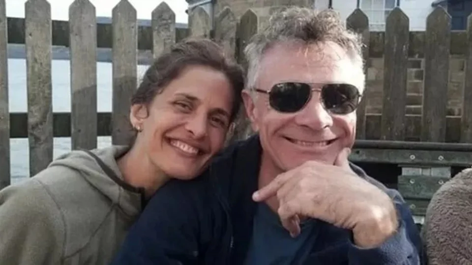 Em carta, esposa de Dom Phillips lamenta desfecho divulgado pela PF sobre buscas do marido e do indigenista Bruno Pereira