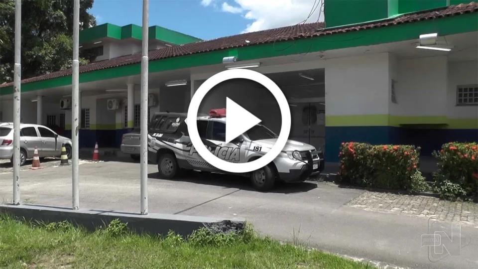 VÍDEO: homem é preso por ameaça e violência doméstica na Zona Sul de Manaus