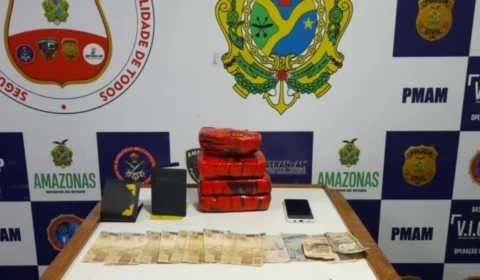 Mais de 4 kg de drogas são apreendidas em embarcação no Rio Solimões, no AM