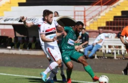 Com um jogador a menos, Manaus perde por 1 a 0 para Botafogo pela Série C do Brasileiro