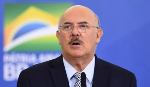 Presos por suspeitas de corrupção, Ribeiro, ex-MEC, e pastores falam com juiz nesta quinta-feira