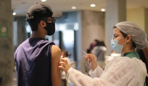 Covid-19: confira pontos de vacinação para adultos e crianças neste sábado, em Manaus