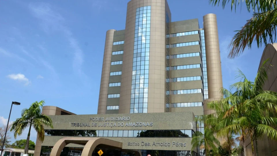 TJAM nomeia mais 11 aprovados no concurso público de 2019