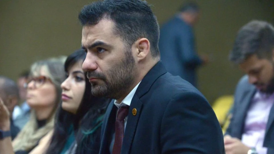 Alesp aprova cassação do mandato de Arthur do Val