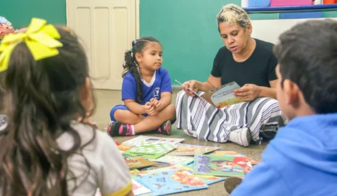 Semed convoca 59 assistentes voluntários de alfabetização para atuarem em escolas de Manaus
