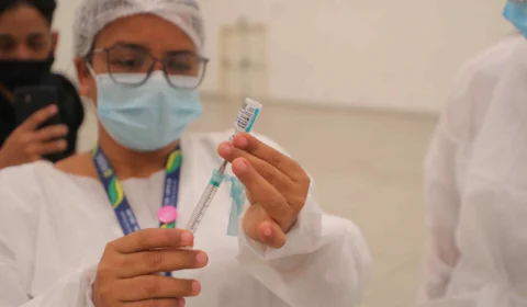 Confira os pontos de vacinação contra a Covid-19 nesta quinta-feira em Manaus
