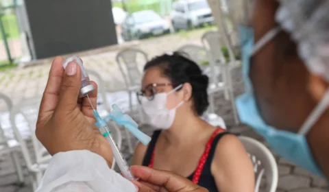 Covid-19: confira pontos de vacinação para adultos e crianças nesta quarta-feira em Manaus