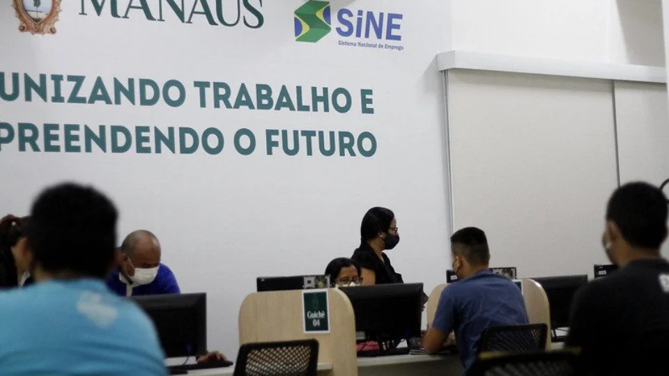 Sine oferta 232  vagas de emprego nesta terça-feira, em Manaus