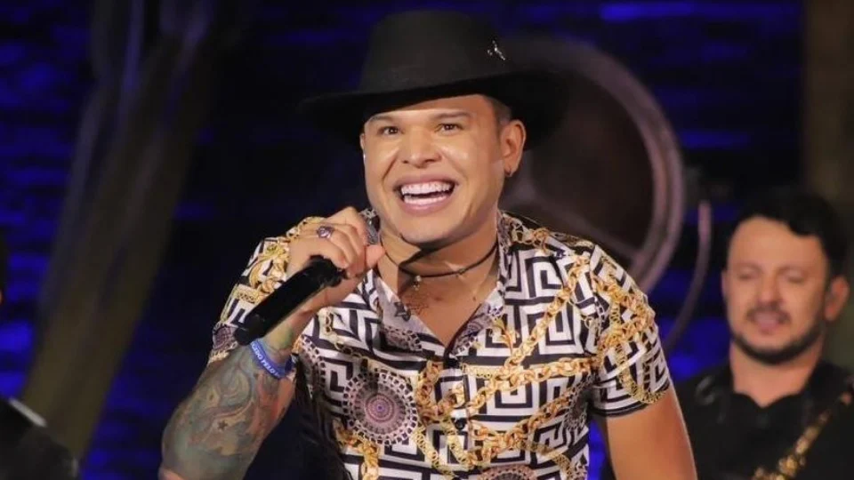 No AM, Boca do Acre contrata cantor Tierry por R$ 235 mil e entra na rota de grandes shows no interior