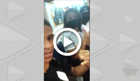 VÍDEO: Luva de Pedreiro faz sua primeira viagem para Europa com família