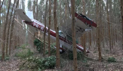 Três pessoas morrem em acidente com avião em SP